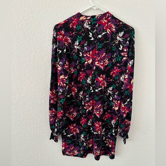 Zara Dresses & Skirts - ZARA TRAFALUC🤍 floral dress size small